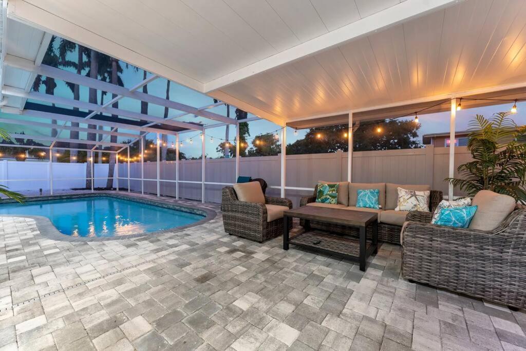 Paradise By The River-Hottub/Pool-Near Beaches Bradenton Extérieur photo